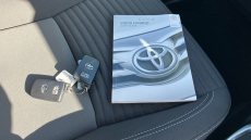 Toyota Yaris 1.5 Hybrid Icon Tech 5dr CVT Hybrid Hatchback